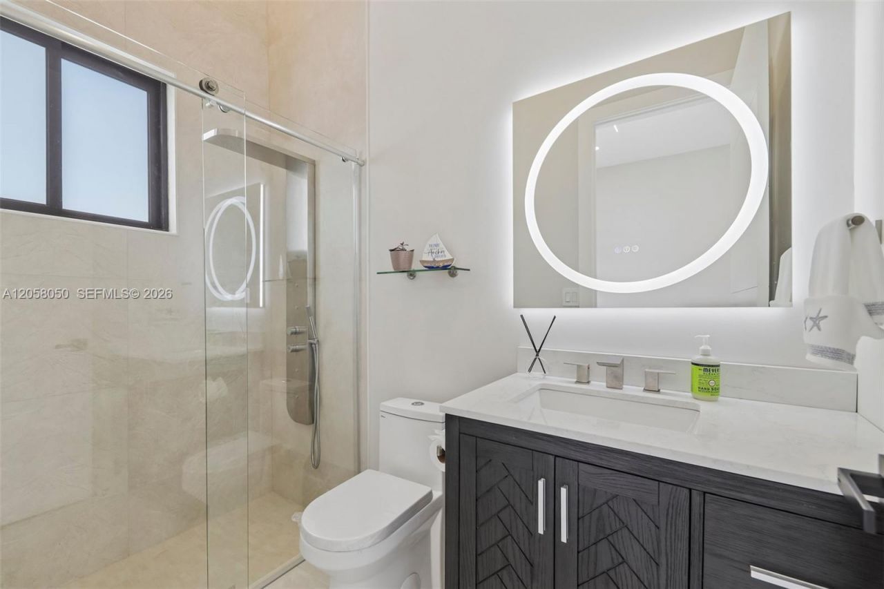 1304 SE 10th Ter, Deerfield Beach, FL 33441 Photo