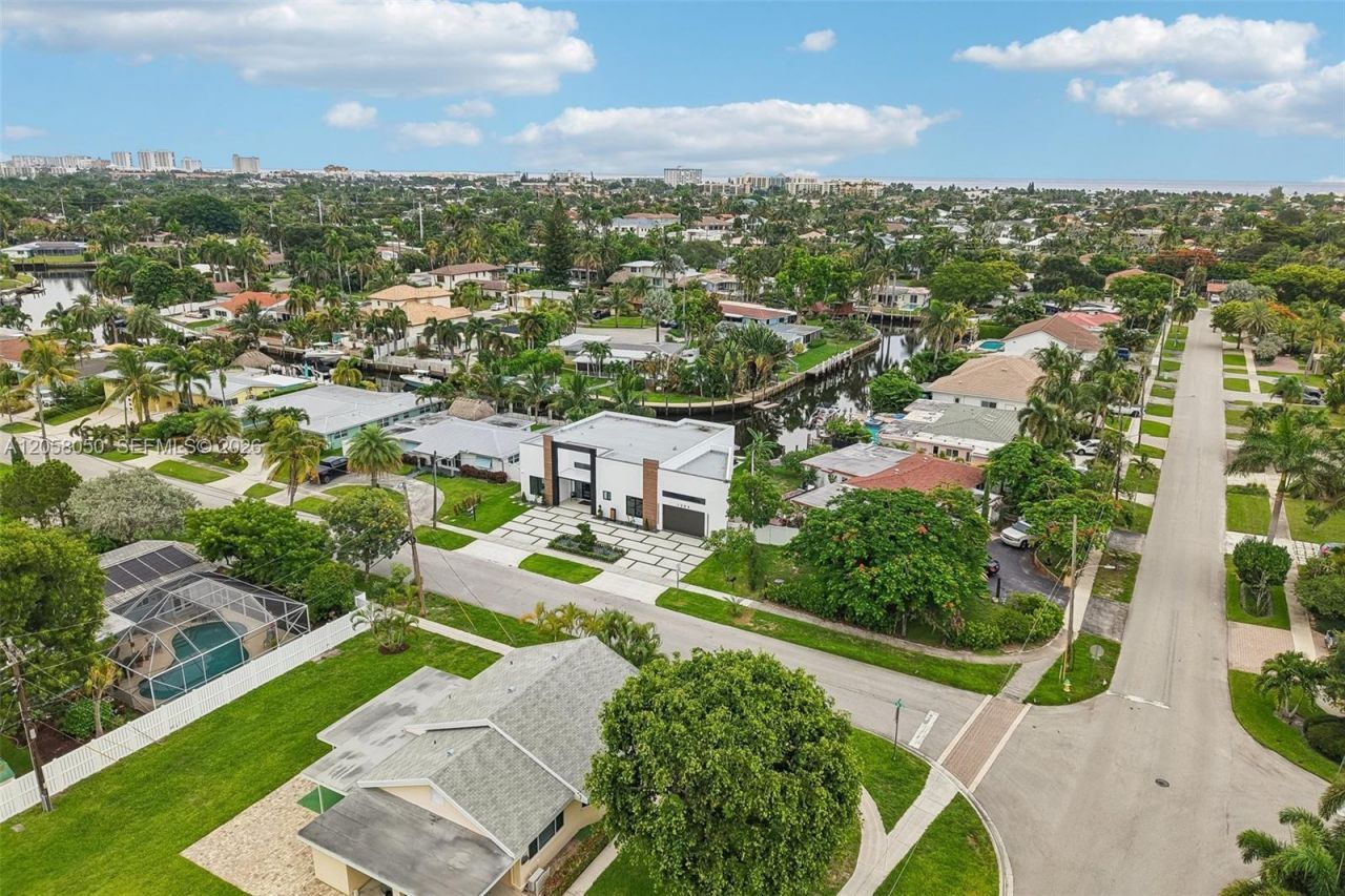 1304 SE 10th Ter, Deerfield Beach, FL 33441 Photo