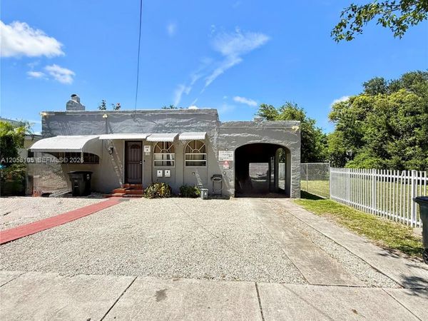 737 NE 127th St , Unit B, North Miami, FL 33161