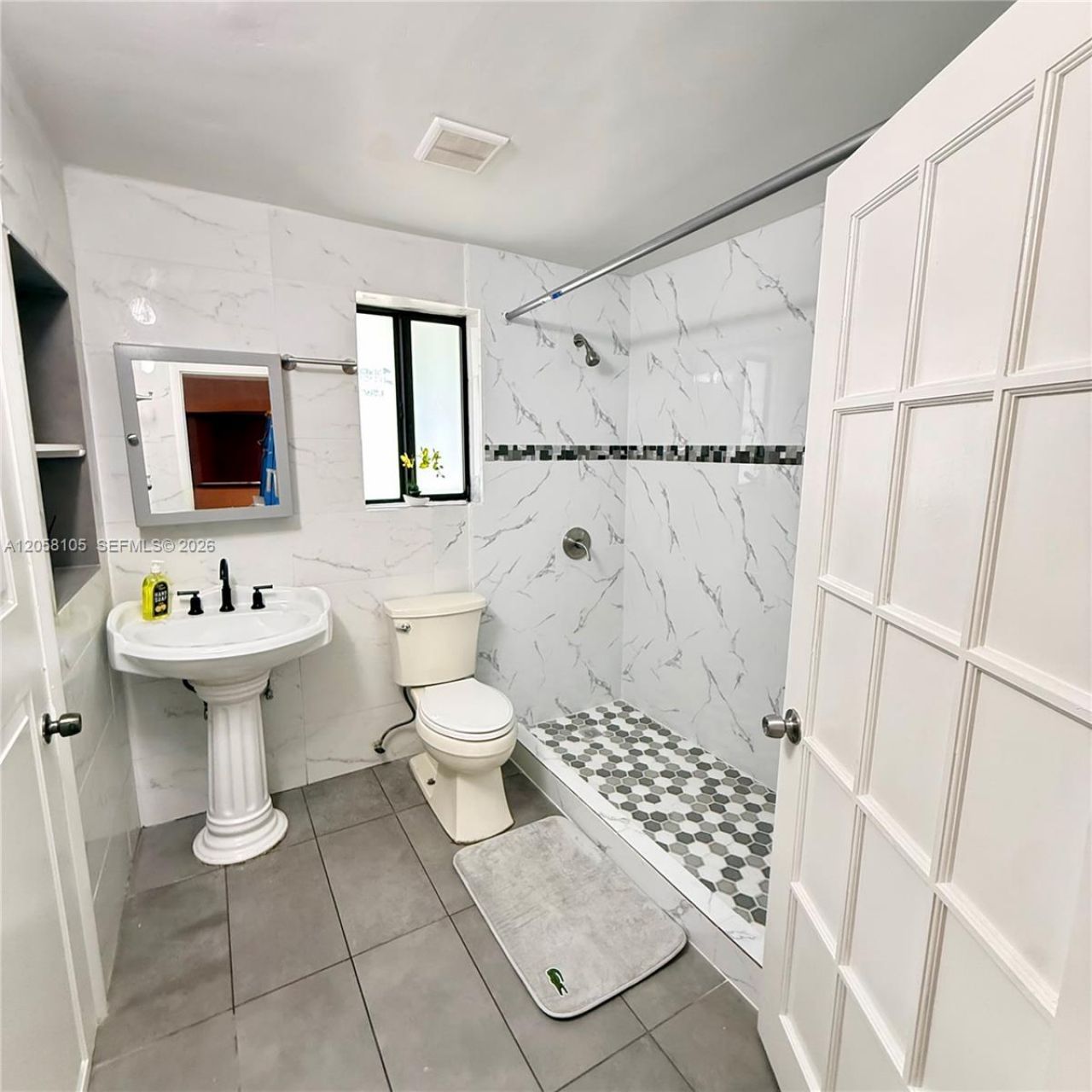 737 NE 127th St, Unit B, North Miami, FL 33161 Photo