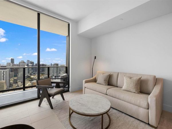 159 NE 6th St , Unit 5008, Miami, FL 33132