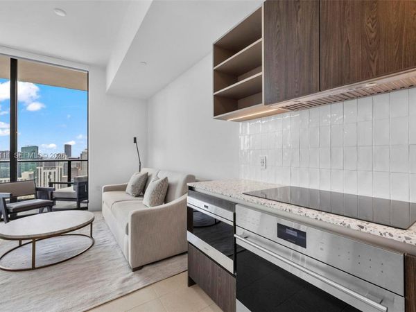 159 NE 6th St , Unit 5008, Miami, FL 33132