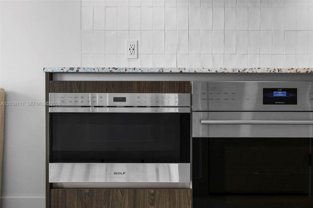 159 NE 6th St , Unit 5008, Miami, FL 33132 Photo