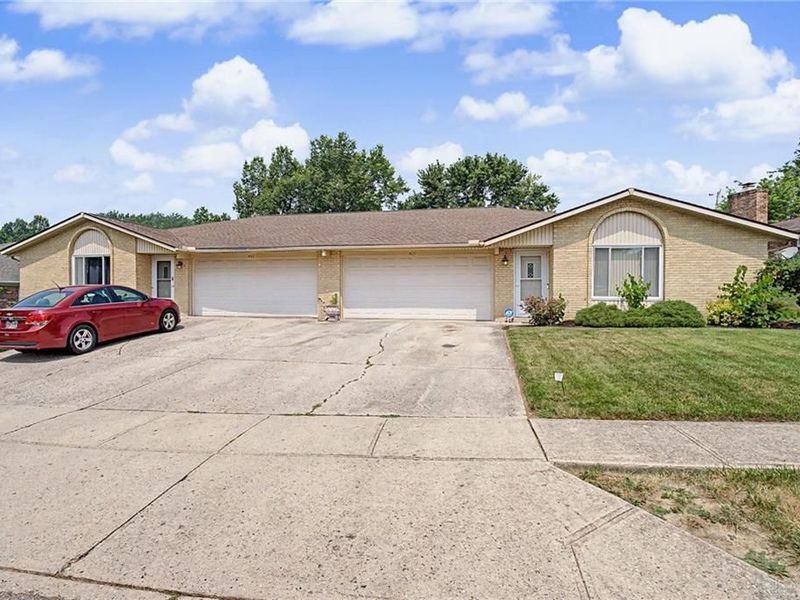 7631-7633 Downing Street, Butler Township, OH 45414 Photo 2