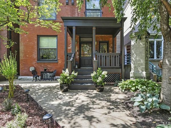 4446 Laclede Avenue, St Louis, MO 63108