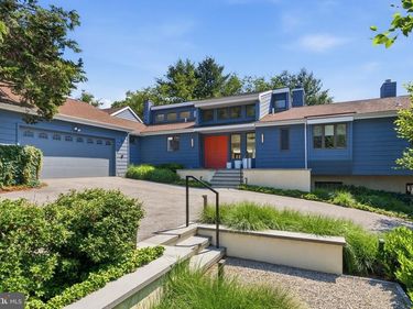 1106 RADLEY DRIVE , WEST CHESTER, PA 19382