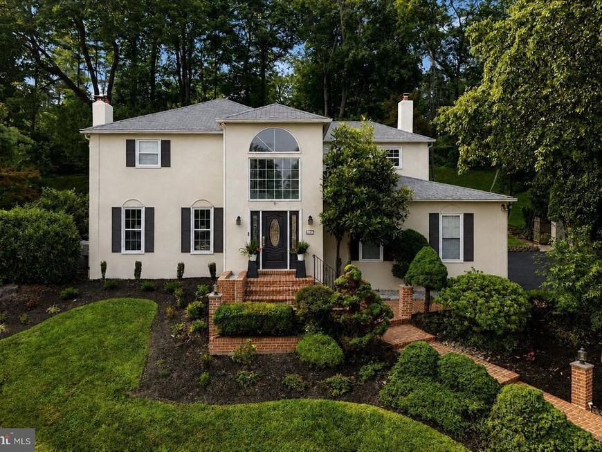 637 Heather Lane, Bryn Mawr, PA 19010 Main Photo