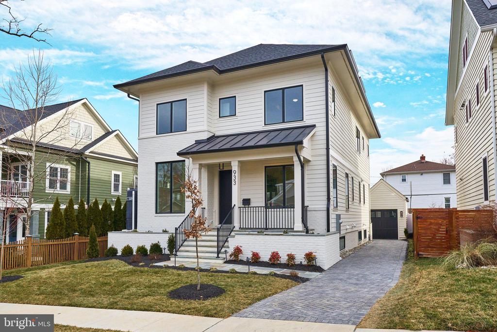 800 N DANVILLE STREET , ARLINGTON, VA 22201