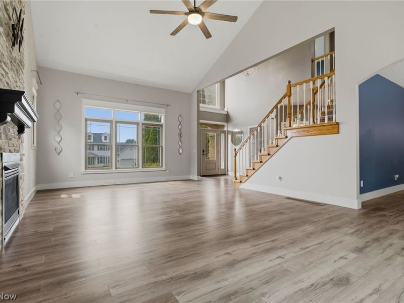 2559 Chadwell Circle NW, North Canton, OH 44720 Photo 16