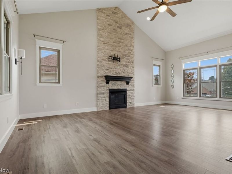 2559 Chadwell Circle NW, North Canton, OH 44720 Photo 18