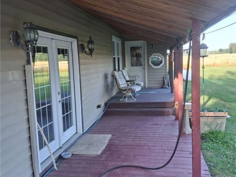 6874 Hammond Corners Road, Pierpont, OH 44082 Photo 6