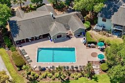 1873 Montclair Drive photo 4