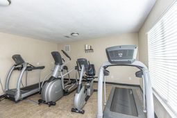 1873 Montclair Drive photo 4