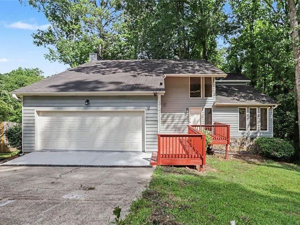 5148 Rocky Glen , Stone Mountain, GA 30088
