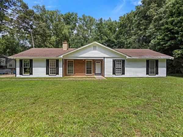 160 Derby Country Drive, Ellenwood, GA 30294