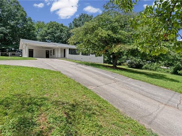 3138 Esther Drive, Gainesville, GA 30504