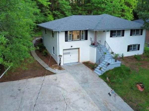 3904 Bakers Ferry Road SW, Atlanta, GA 30331