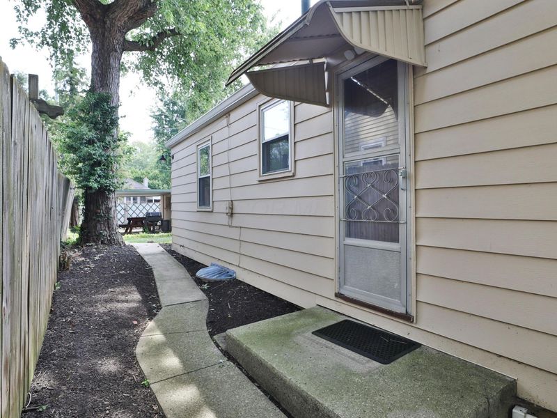 177 E Royal Forest Boulevard , Columbus, OH 43214 Photo 28