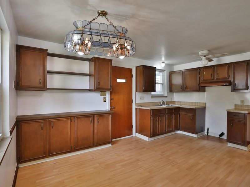 177 E Royal Forest Boulevard , Columbus, OH 43214 Photo 9