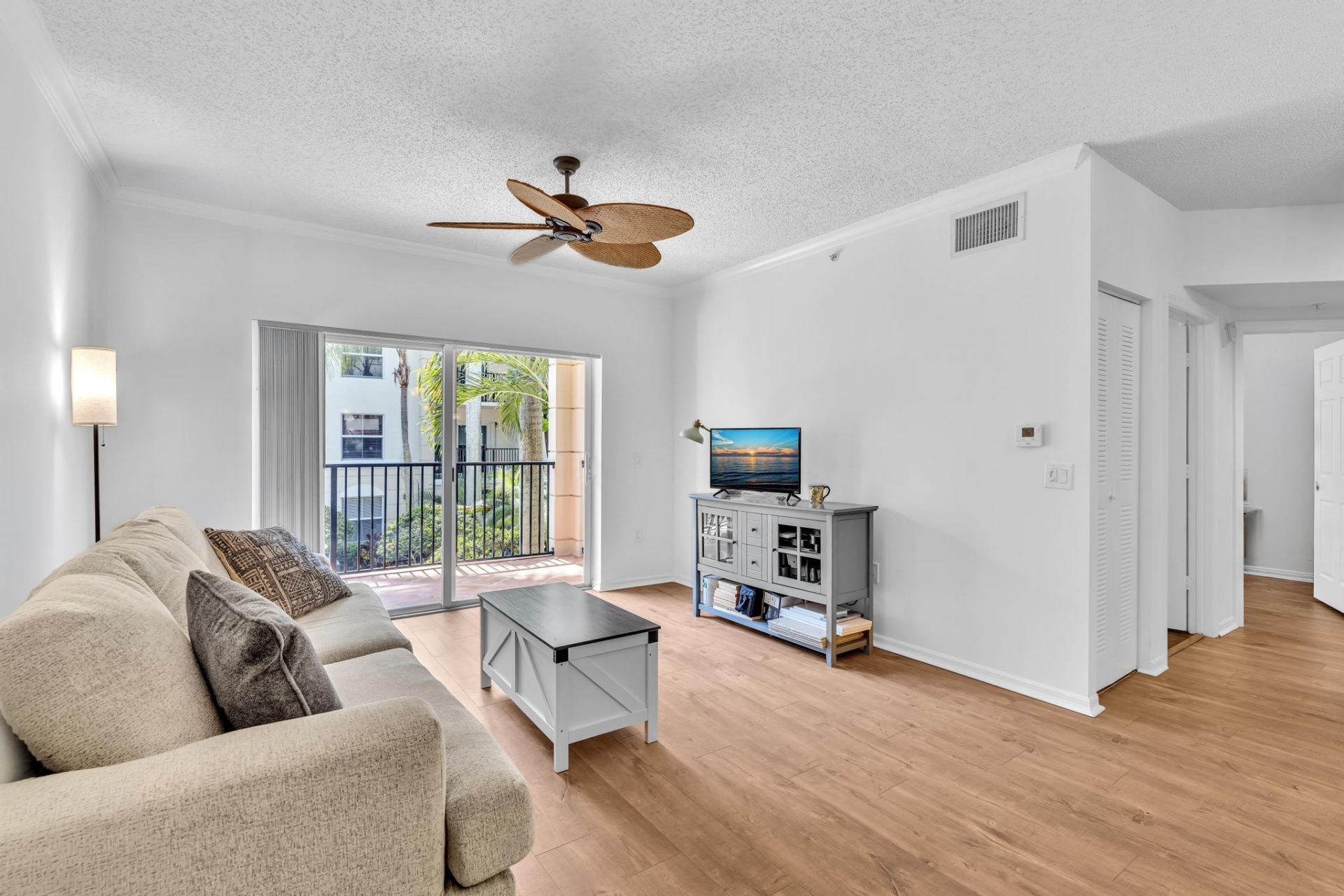 4216 Tuscany Way, Unit 4216, Boynton Beach, FL 33435 Photo