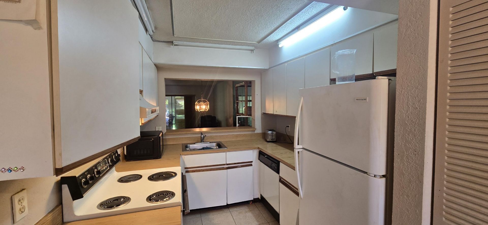 7843 Willow Spring Drive, Unit 613, Lake Worth, FL 33467 Photo
