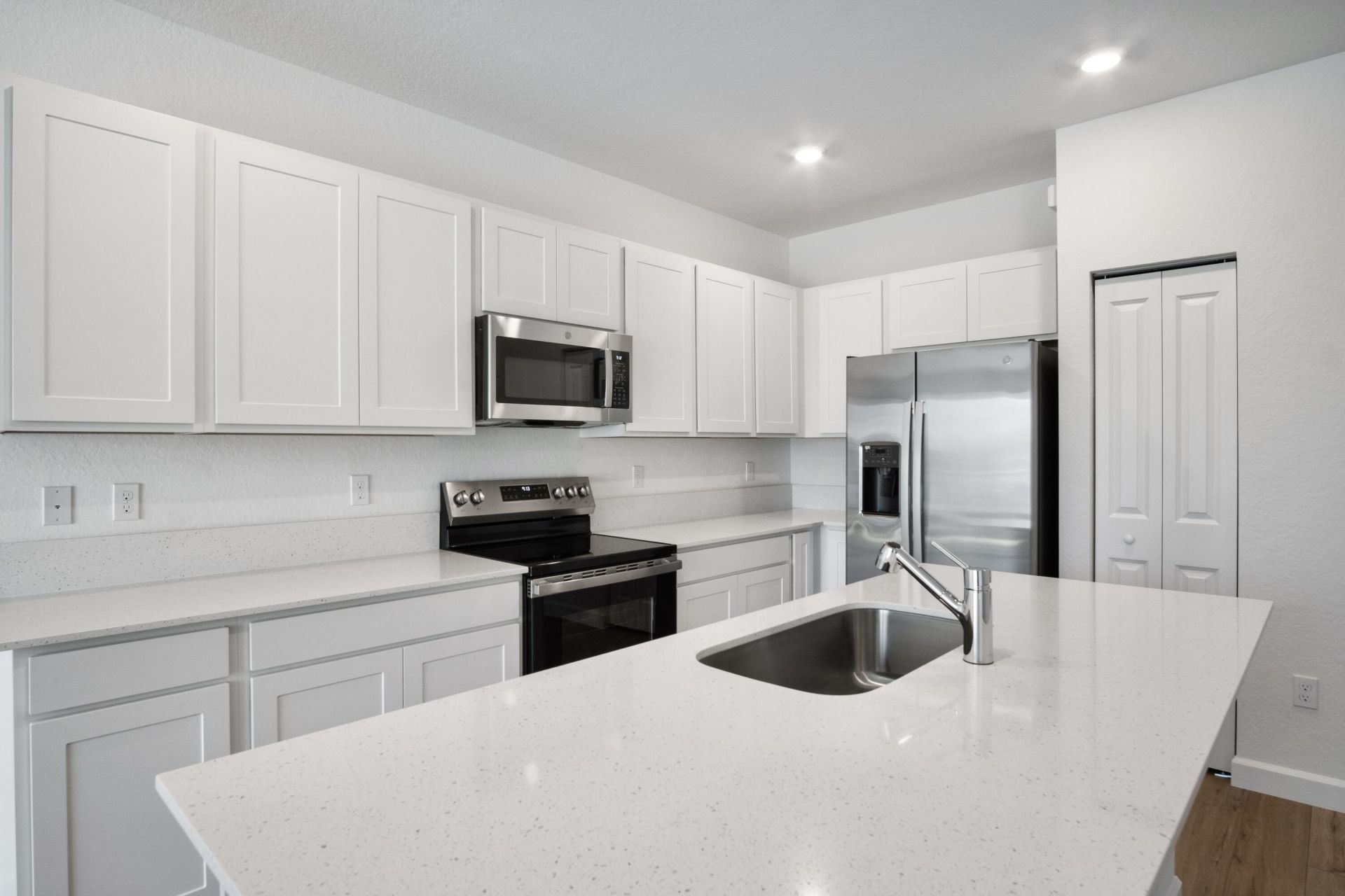 381 SE Crossoak Lane, Port Saint Lucie, FL 34984 Photo
