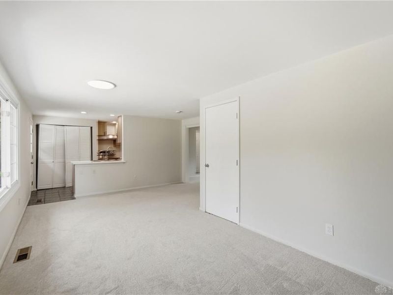 613 Dorsey Court, Washington Township, OH 45459 Photo 16