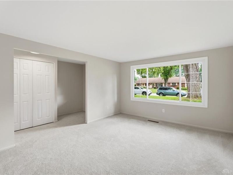 613 Dorsey Court, Washington Township, OH 45459 Photo 9