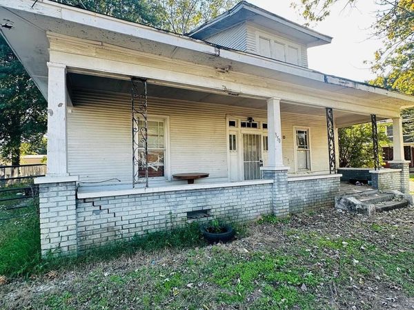 350 GORDON ST, Jackson, TN 38301