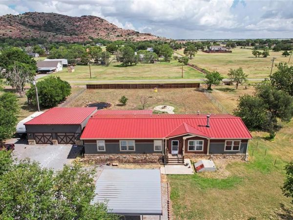 410 Willis Street, Granite, OK 73547