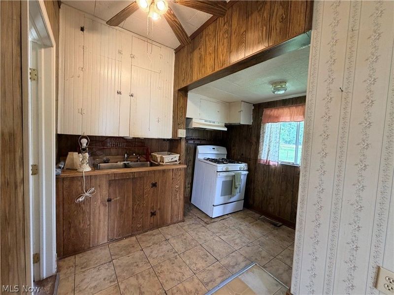 1527 Walnut Street, Zanesville, OH 43701 Photo 8