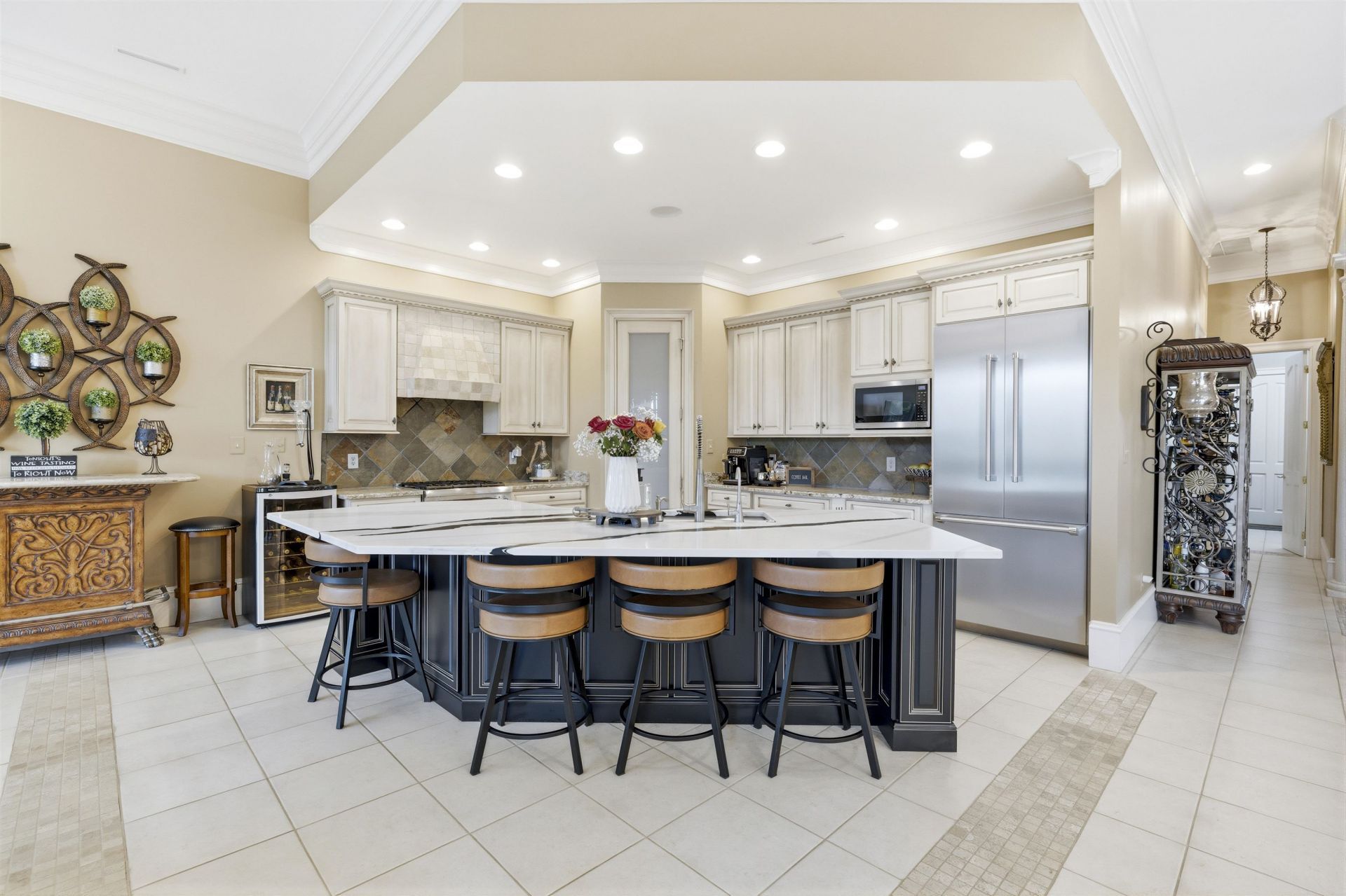 8572 Rosano Circle Photo 14