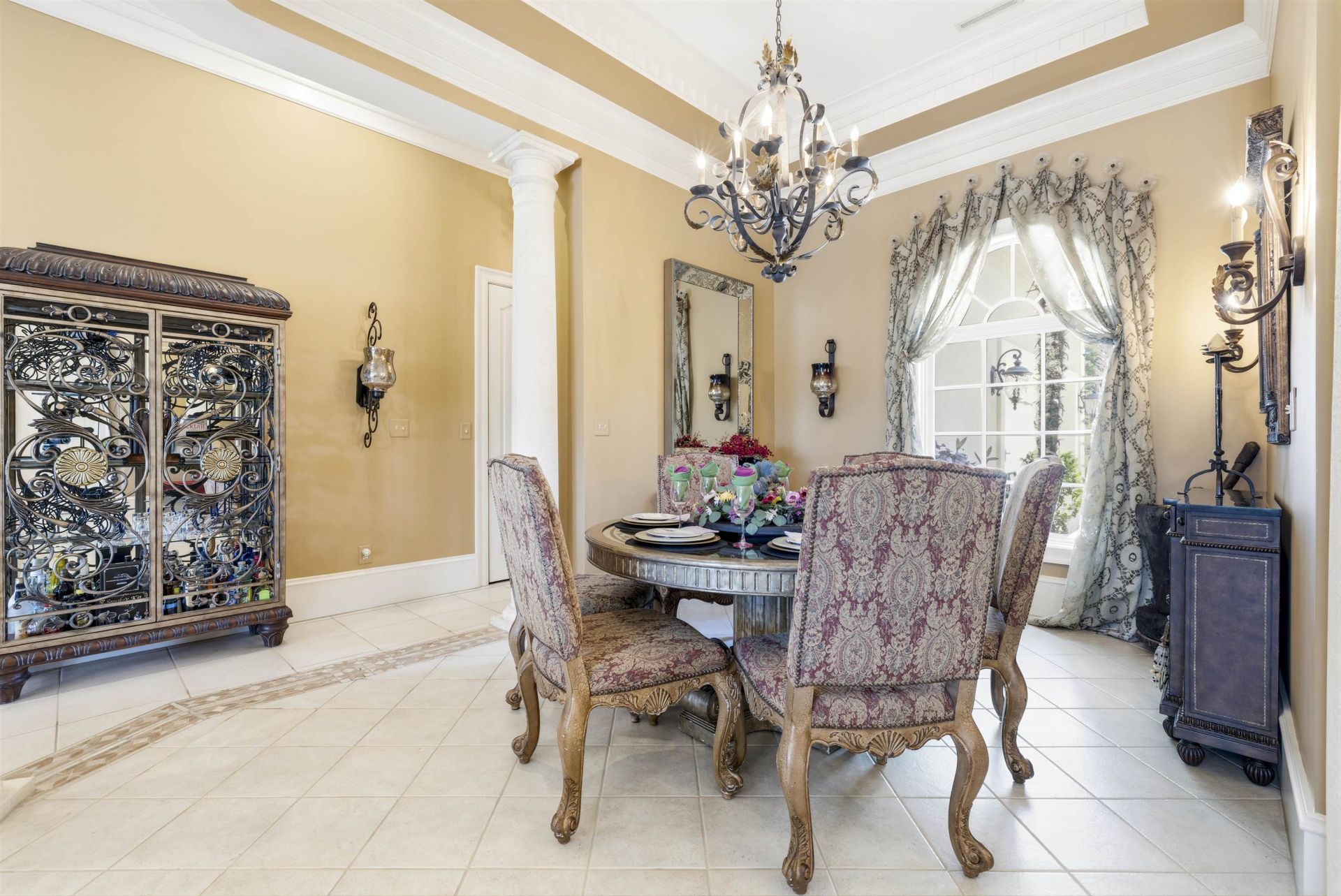 8572 Rosano Circle Photo 17