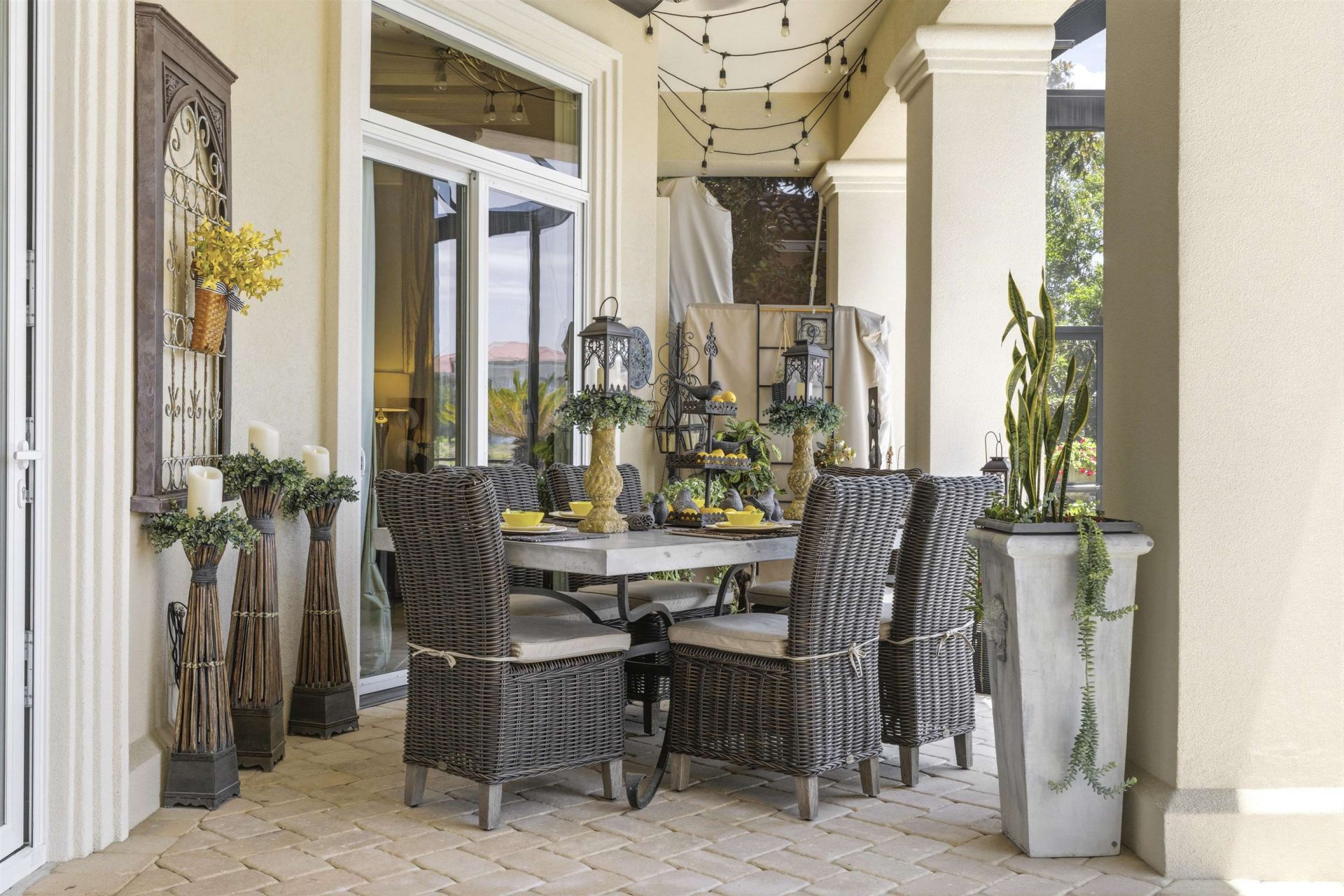 8572 Rosano Circle Photo 31