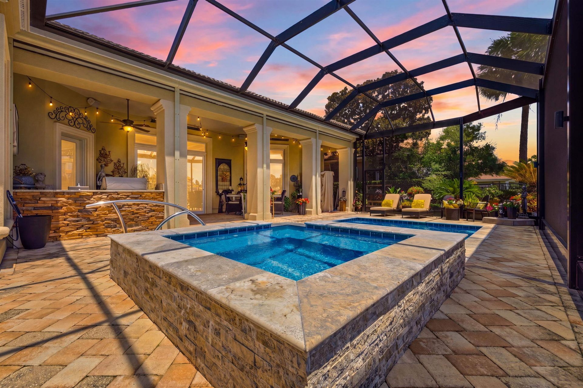 8572 Rosano Circle Photo 35