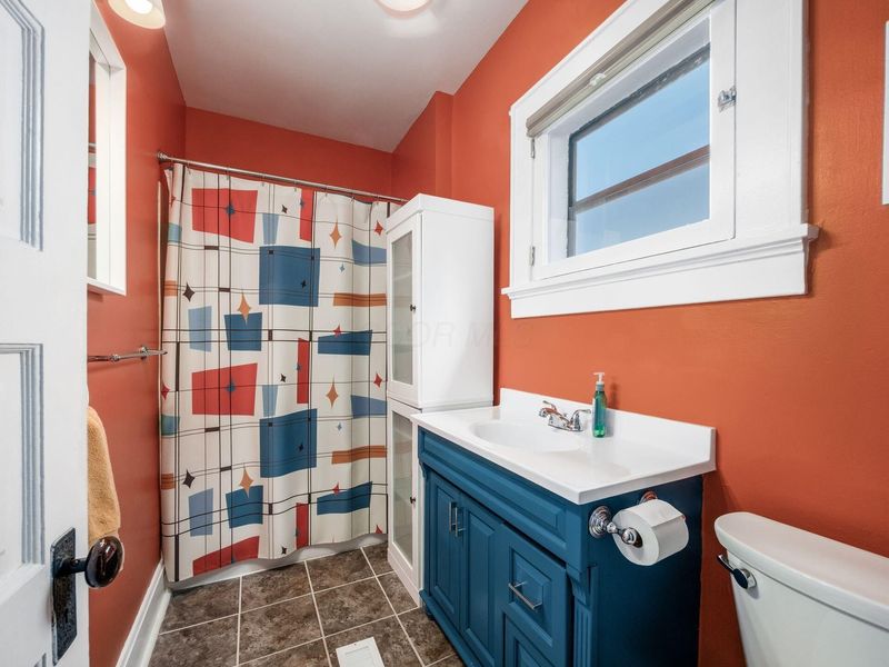 176 E Kelso Road, Columbus, OH 43202 Photo 35