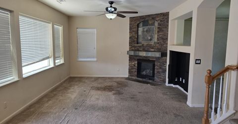 155 Hazelnut Drive, Fernley, NV 89408 Photo