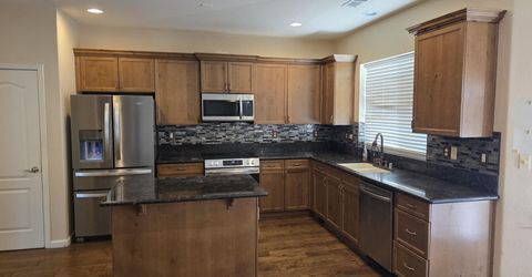 155 Hazelnut Drive, Fernley, NV 89408 Photo