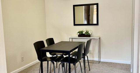 2955 S Lakeside Drive, Unit 202, Reno, NV 89509 Photo