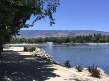2955 S Lakeside Drive, Unit 202, Reno, NV 89509 Photo
