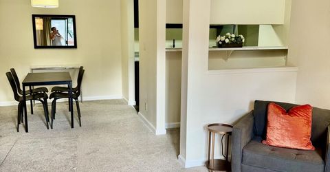 2955 S Lakeside Drive, Unit 202, Reno, NV 89509 Photo