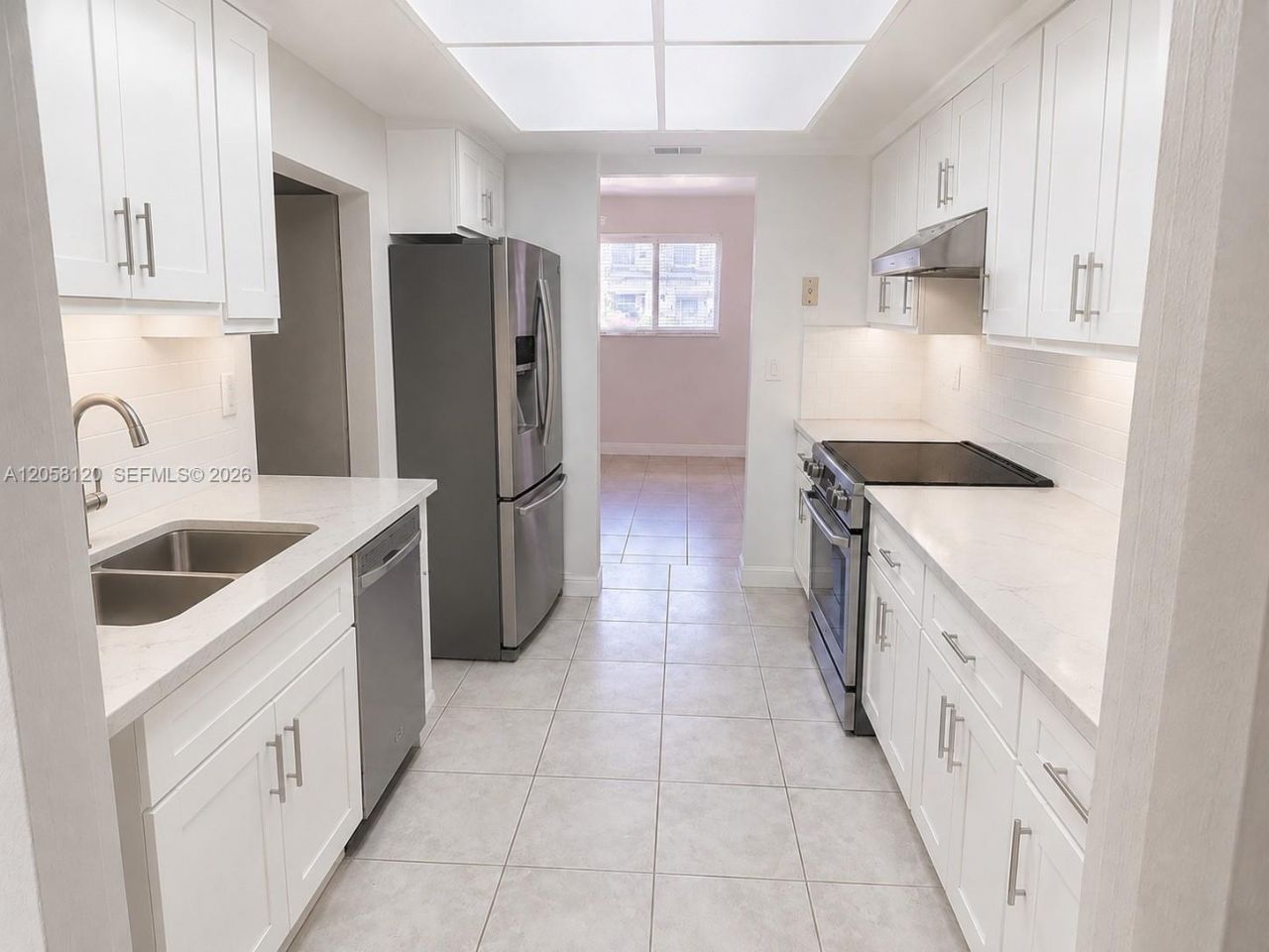 932 W 80th Pl , Hialeah, FL 33014 Photo