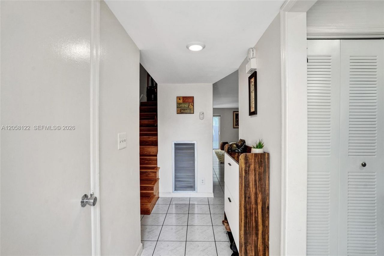 6813 NW 29th Ave , Unit 1, Fort Lauderdale, FL 33309 Photo