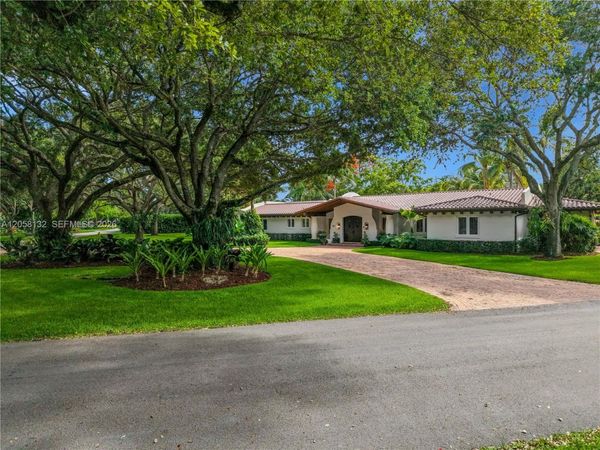 7400 SW 81st Ave , Miami, FL 33143