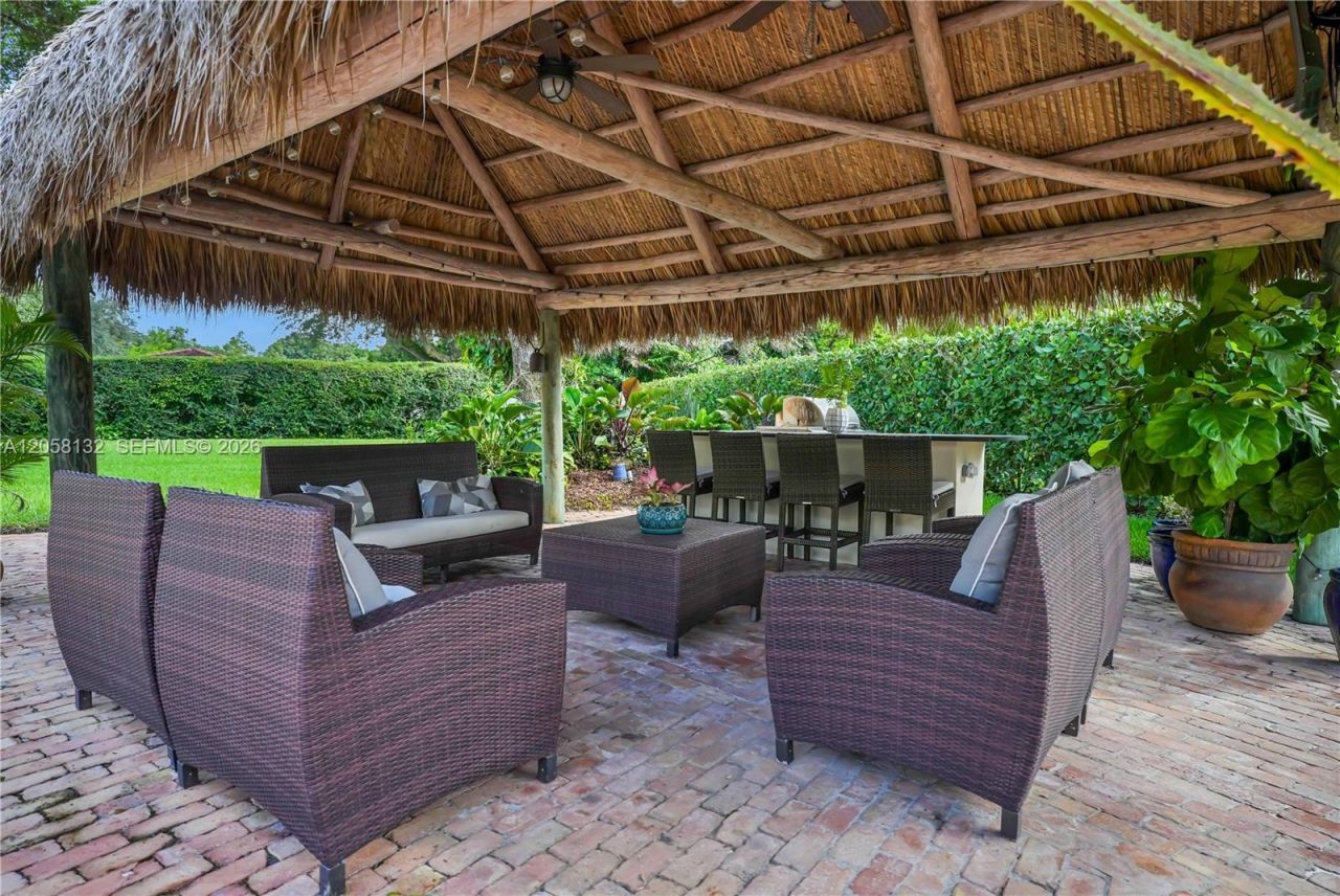7400 SW 81st Ave , Miami, FL 33143 Photo