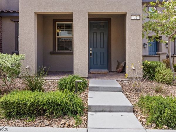 72 Lomita Heights Drive , Las Vegas, NV 89138