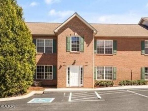 1638 Maple View Way, Knoxville, TN 37918