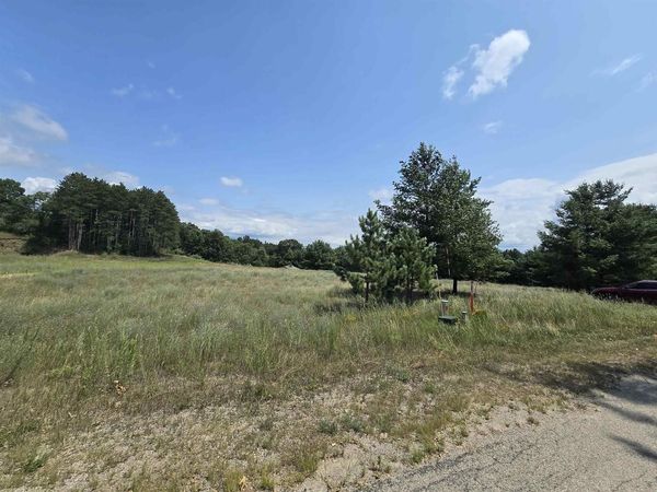 N3558 OAK DRIVE, Wautoma, WI 54982