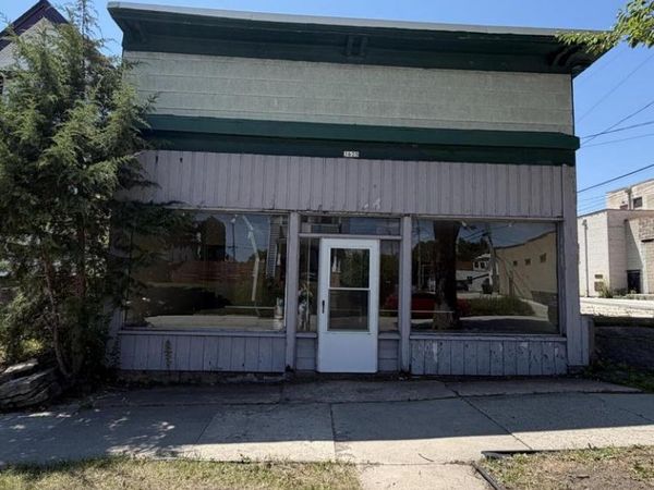 3625 E Squire AVENUE, Cudahy, WI 53110