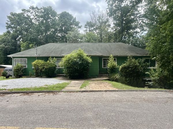 107 Hollyberry Lane, Chattanooga, TN 37411